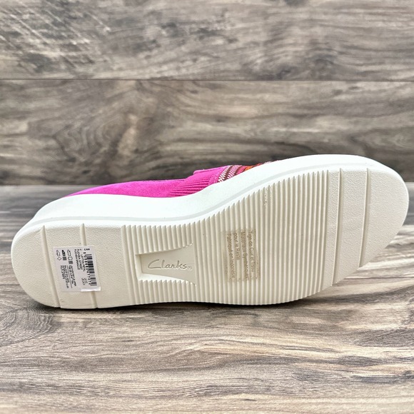 NIB Clarks Layton Petal 9W WIDE Slip On Comfort Sneakers fuchsia Pink - Picture 9 of 12